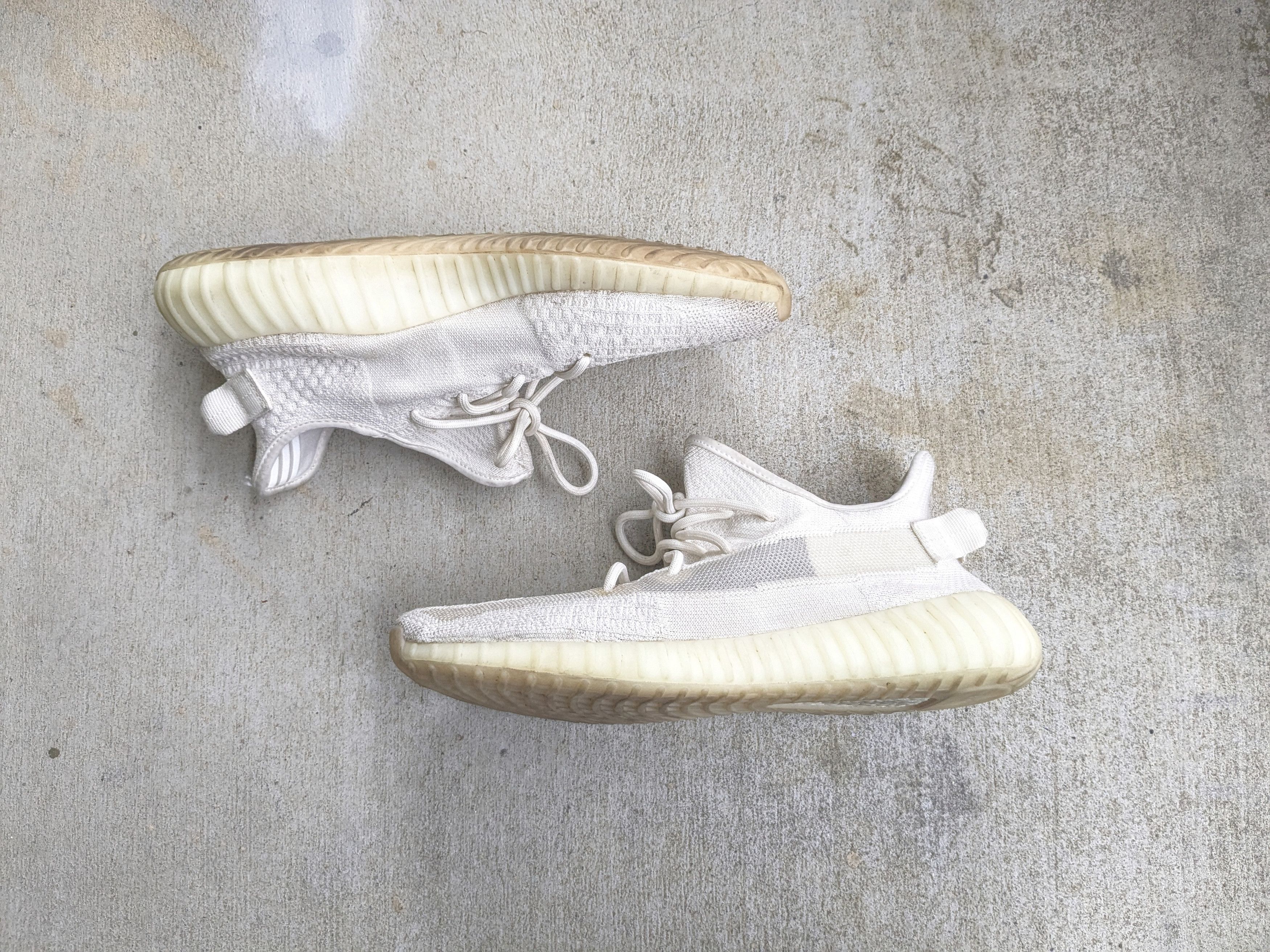 Adidas Yeezy Boost 350 V2 Bone HQ6316 Kanye West