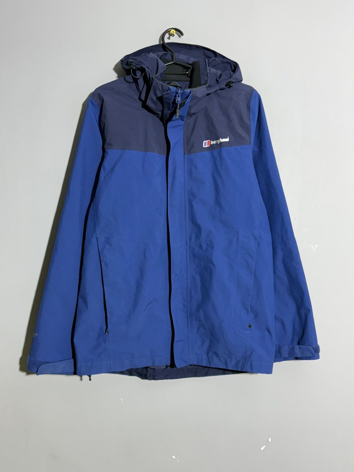 Berghaus Berghaus Gore-Tex Blue Jacket mens size S Size US S / EU 44-46 / 1 - 1 Thumbnail