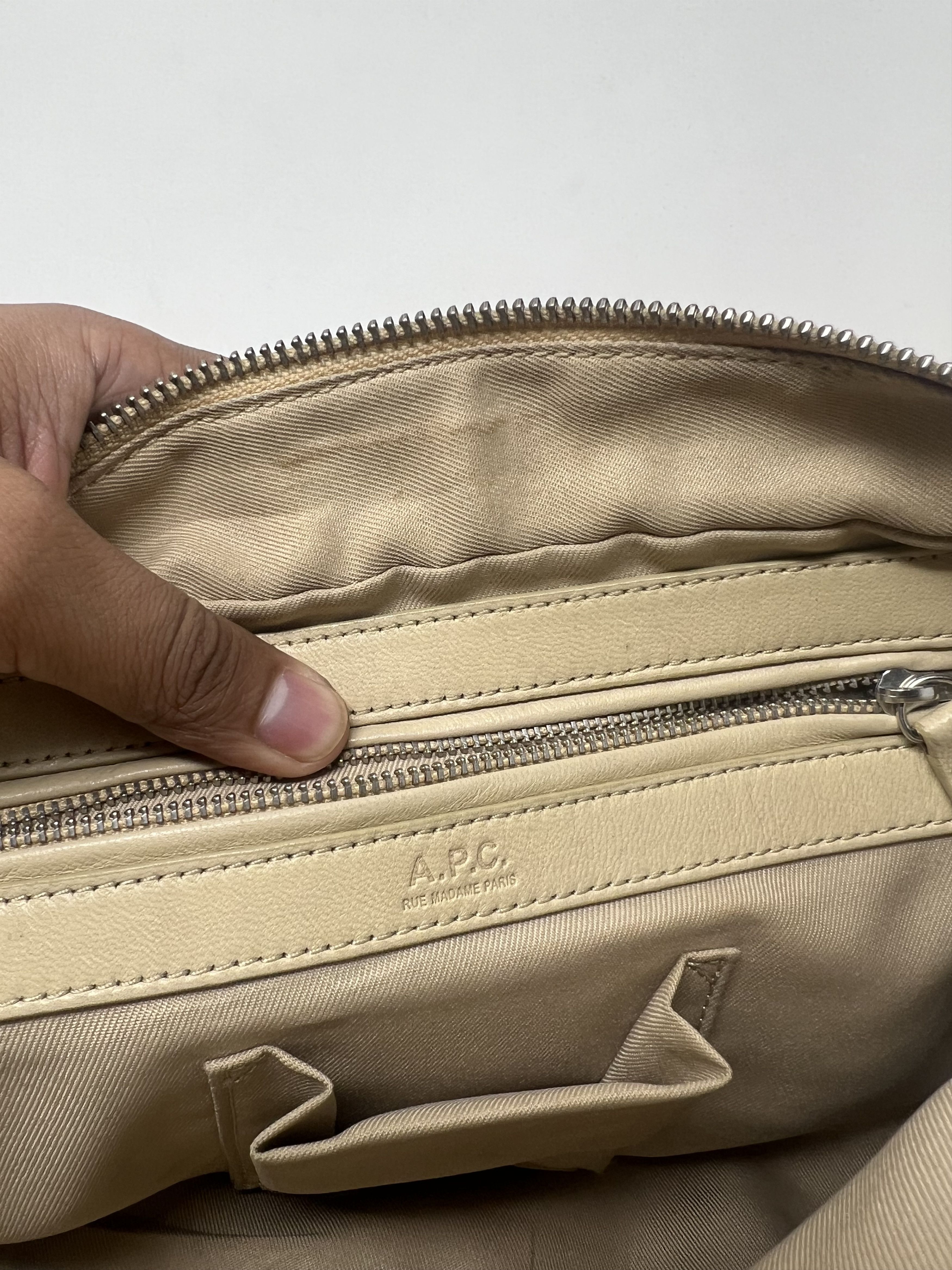 A.P.C. A.P.C Rue Madame Paris Sling Bag Size ONE SIZE - 21 Thumbnail