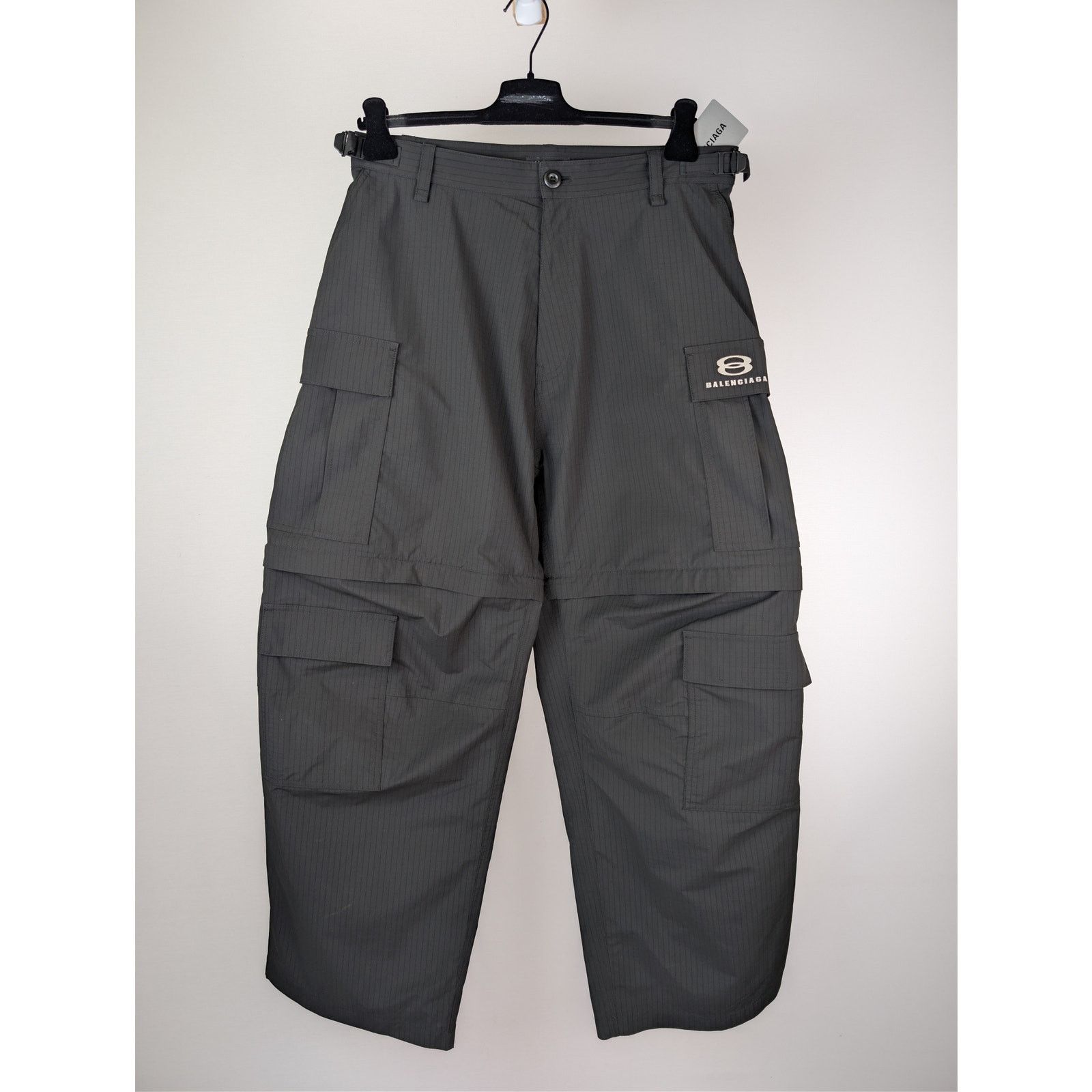 Balenciaga o1rshd1 Unity Sports Icon Light Cargo Pants in Black Size US 32 / EU 48 - 2 Thumbnail