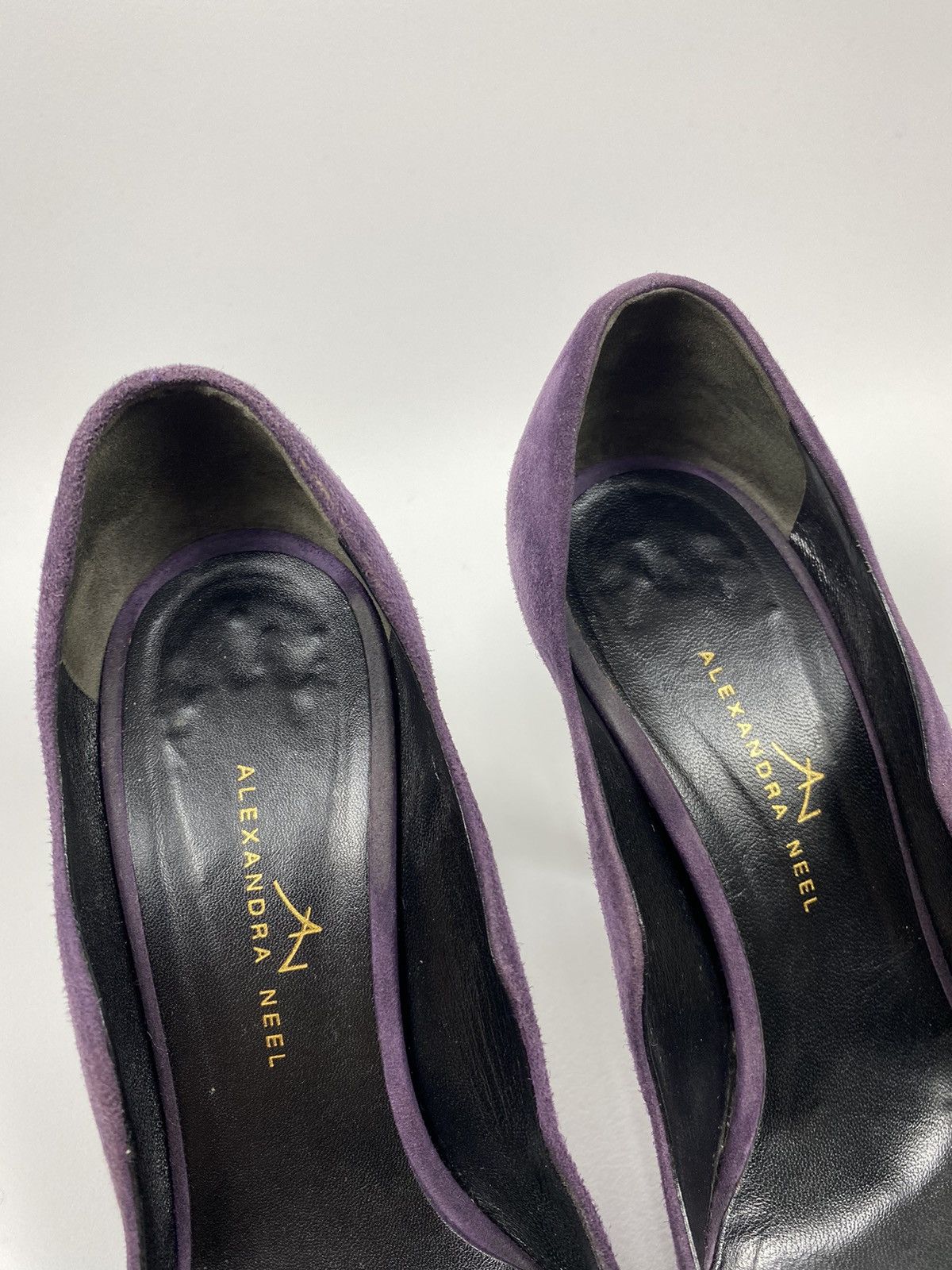 Designer Alexandra Neel Suede Heels size 38 Size US 8 / IT 38 - 5 Thumbnail