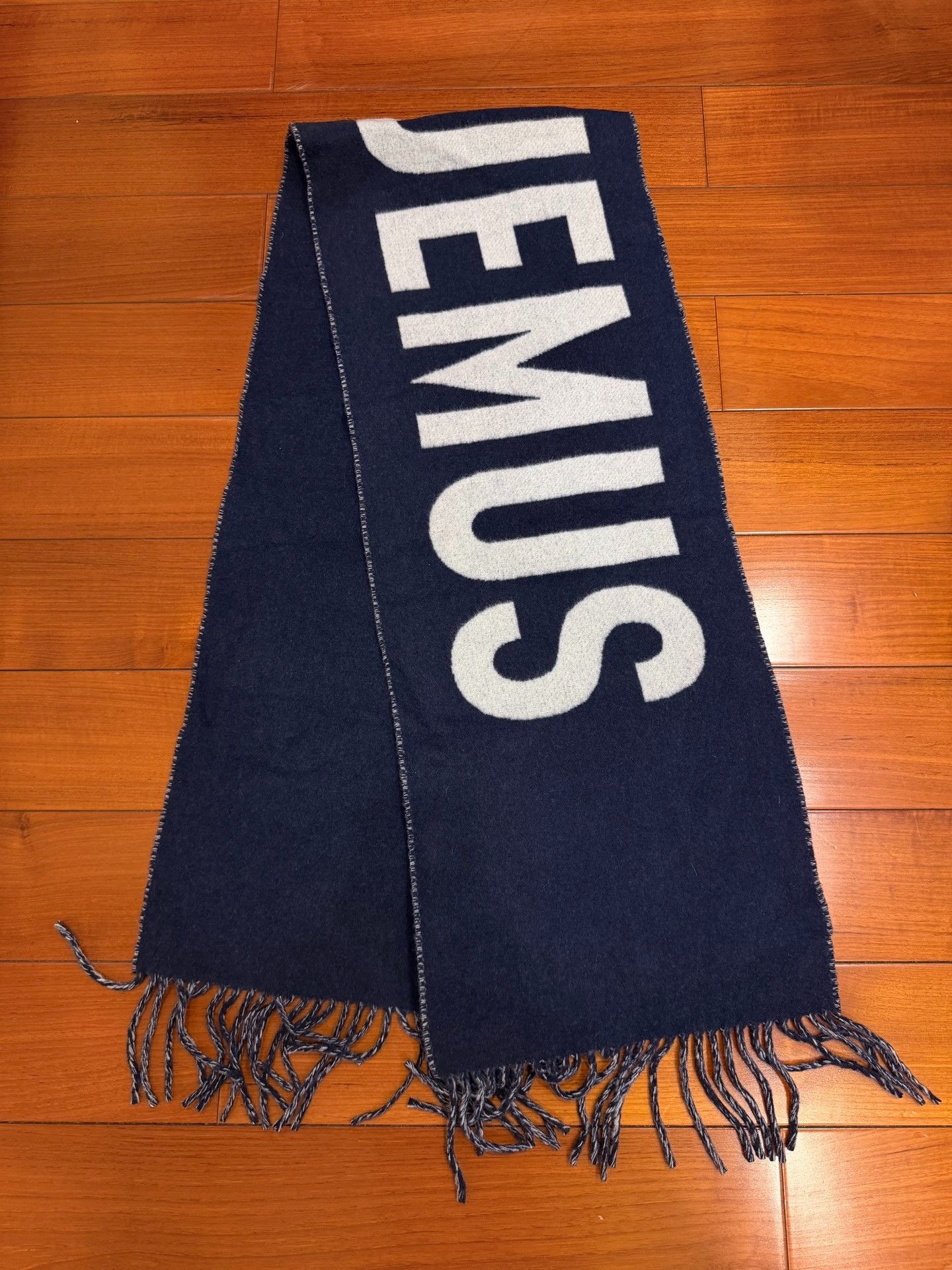 Jacquemus Jacquemus Navy Fringe Scarf Size ONE SIZE - 1 Thumbnail