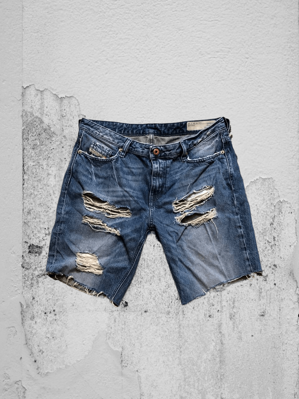 Diesel Jean Shorts Denim Distressed Hip Hop Grunge Jorts Y2K Size 29" - 1 Thumbnail