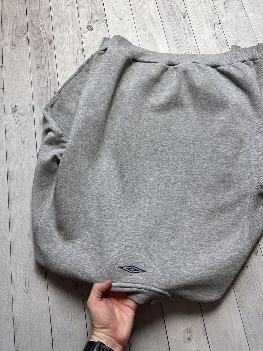 Umbro × Vintage Vintage Umbro sweatshirt big logo size L Size US L / EU 52-54 / 3 - 8 Thumbnail