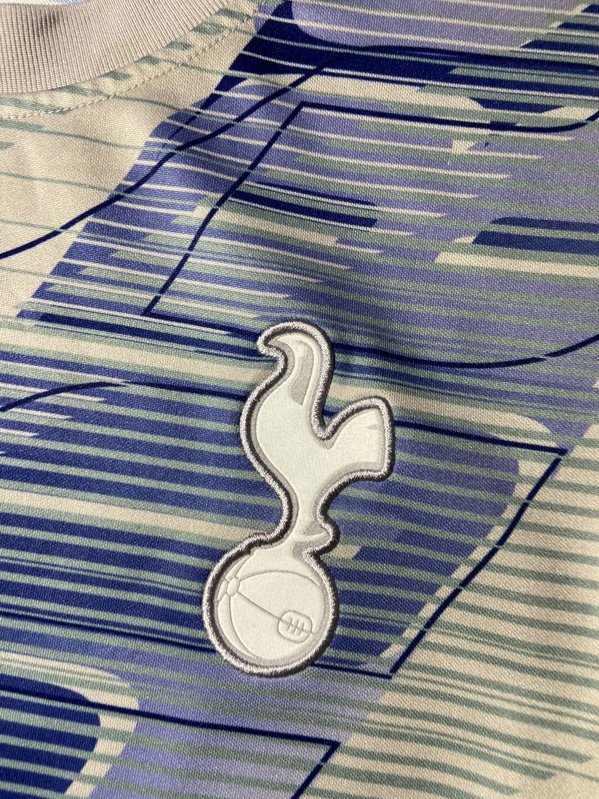Nike Tottenham 2019 Nike football soccer jersey t-shirt Size US L / EU 52-54 / 3 - 3 Thumbnail
