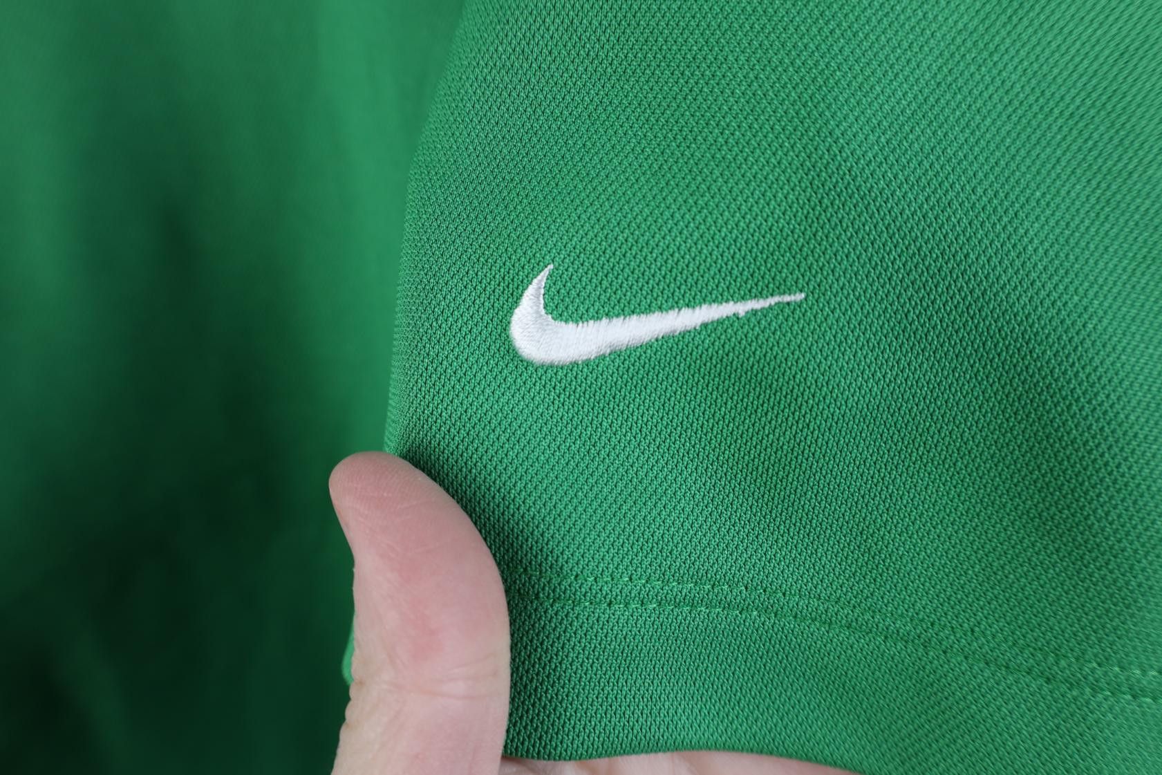 Nike Vintage Y2K Nike Golf Mini Swoosh Mock Neck T-Shirt Green Size US XL / EU 56 / 4 - 4 Thumbnail