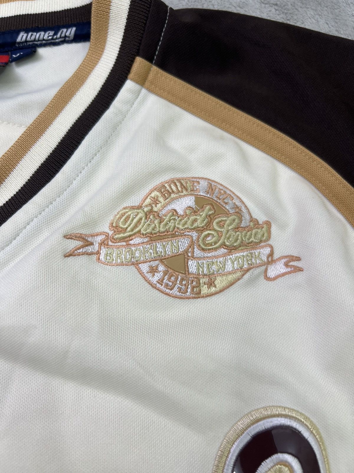 Other Vintage Y2K Bone.NY Brooklyn NYC Hockey Style Jersey XXL Size US XXL / EU 58 / 5 - 5 Thumbnail