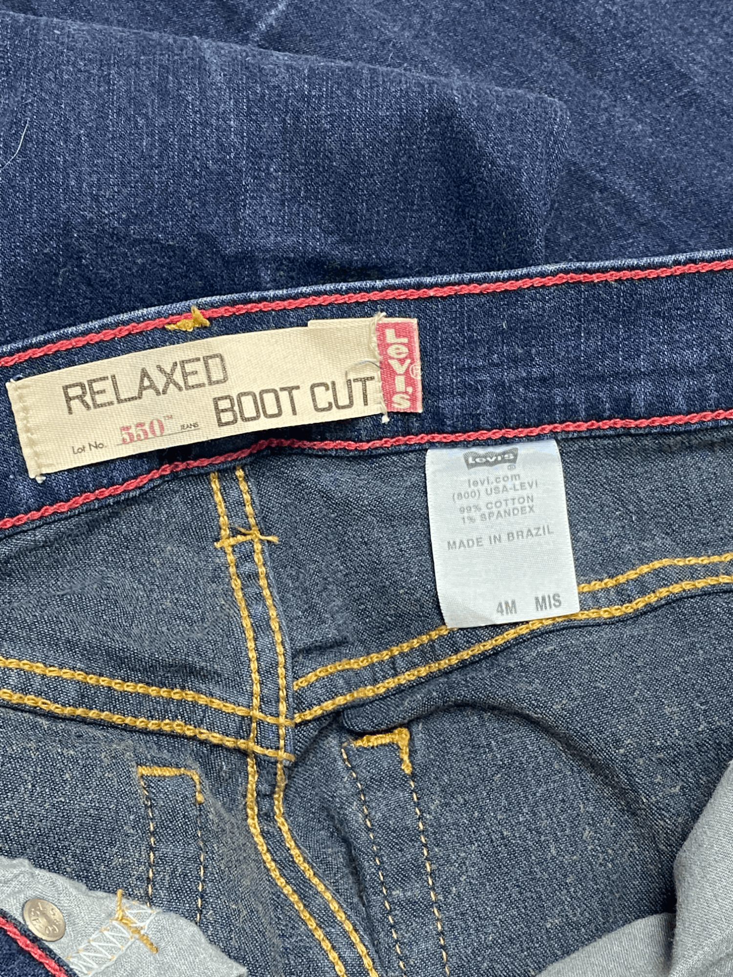 Jean Vintage LEVI'S Navy Denim Jeans 550 Bootcut Relaxfit Size US 29 - 7 Thumbnail