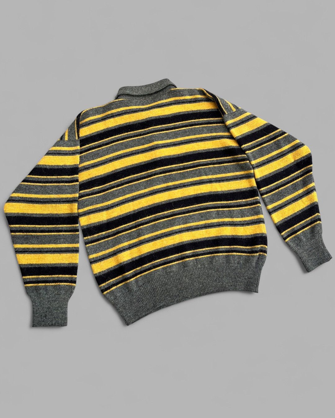 Giorgio Armani 🔥80’s GIORGIO ARMANI Golden Eagle Wool Alpaca Jumper Size US M / EU 48-50 / 2 - 2 Thumbnail