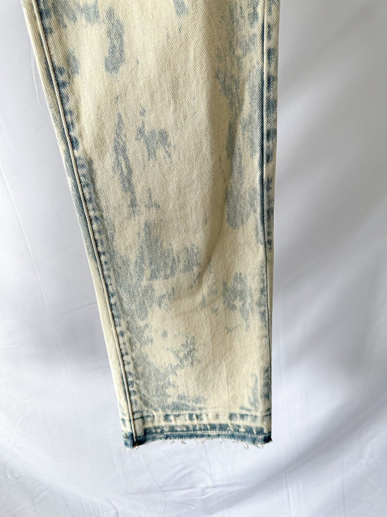 Gallery Dept. Gallery Dept Levi 501 Surf Side Beached Reworked Jeans Size US 32 / EU 48 - 13 Thumbnail