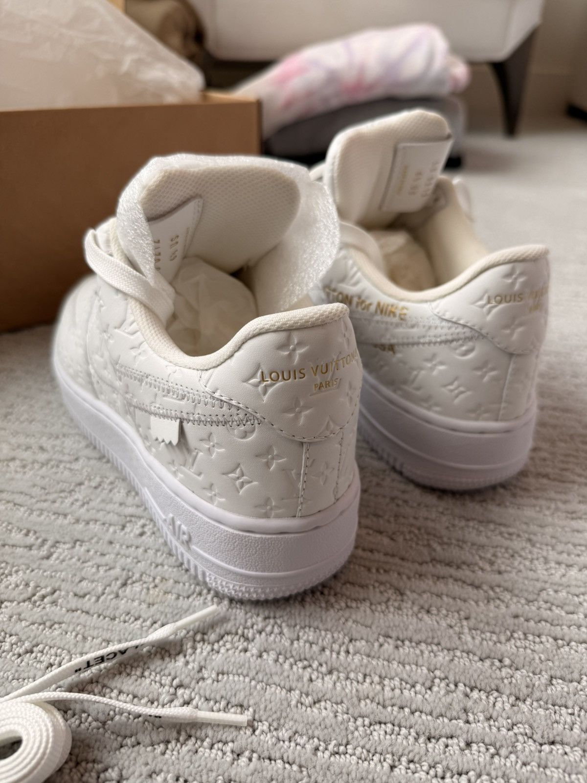 Louis Vuitton Louis Vuitton Nike Air Force 1 Low Size US 6.5 / EU 39-40 - 11 Thumbnail