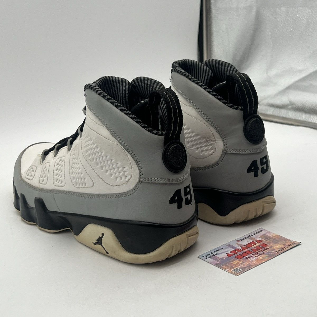 Jordan Brand Air Jordan 9 Barons Size US 11.5 / EU 44-45 - 4 Thumbnail