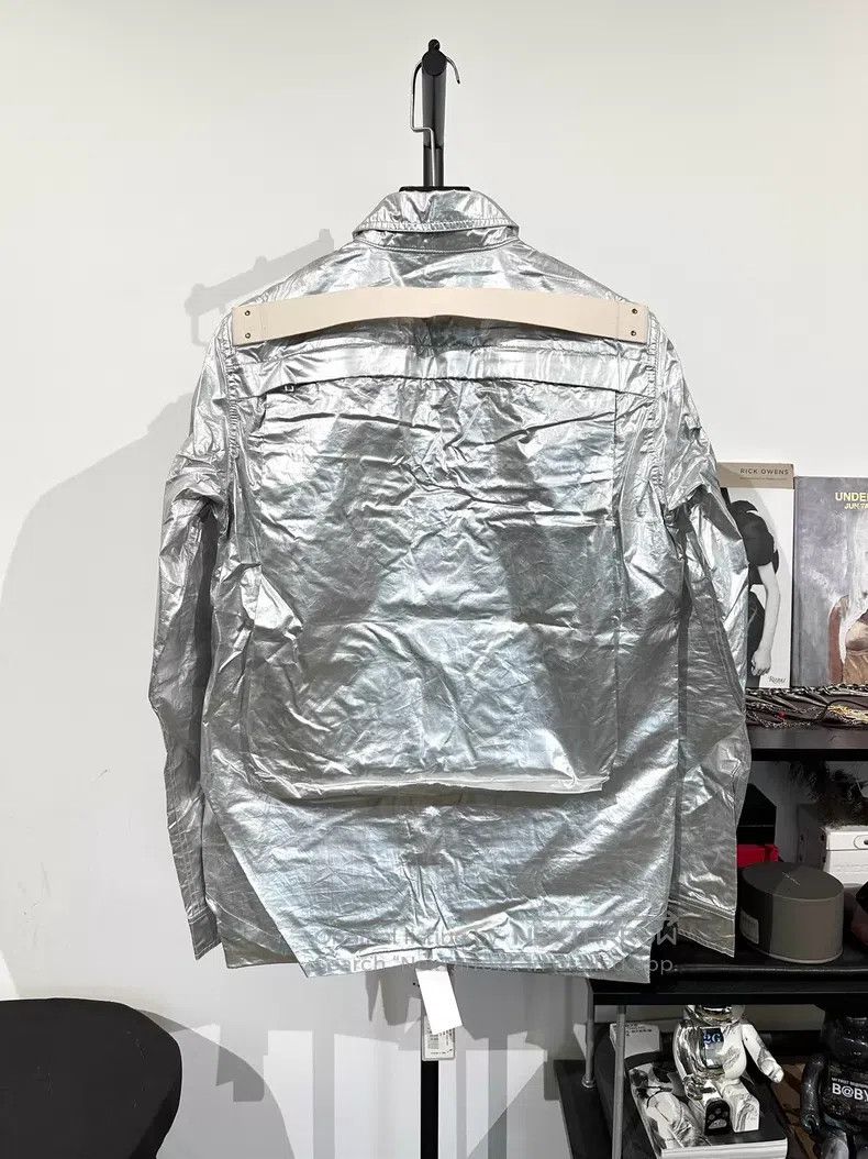 Rick Owens Rick Owens Metallic silver work jacket with large pockets Size US S / EU 44-46 / 1 - 2 Thumbnail