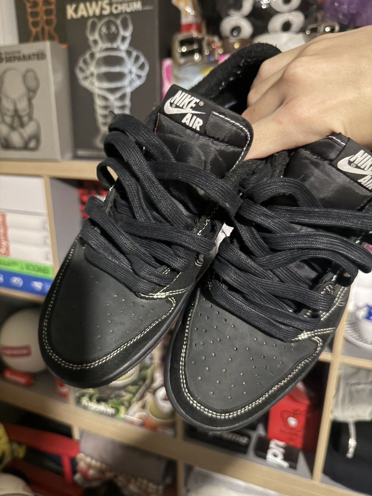 Nike × Travis Scott Air Jordan 1 Low Travis Scott Black Phantom Size US 8 / EU 41 - 2 Thumbnail