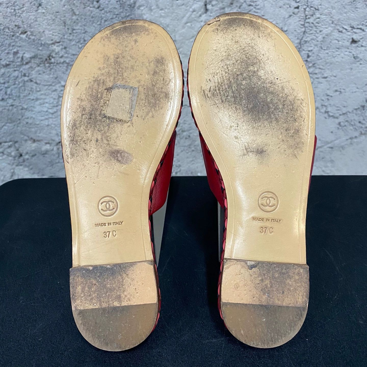 Chanel Chanel slides 37 Size US 6 / IT 36 - 6 Thumbnail