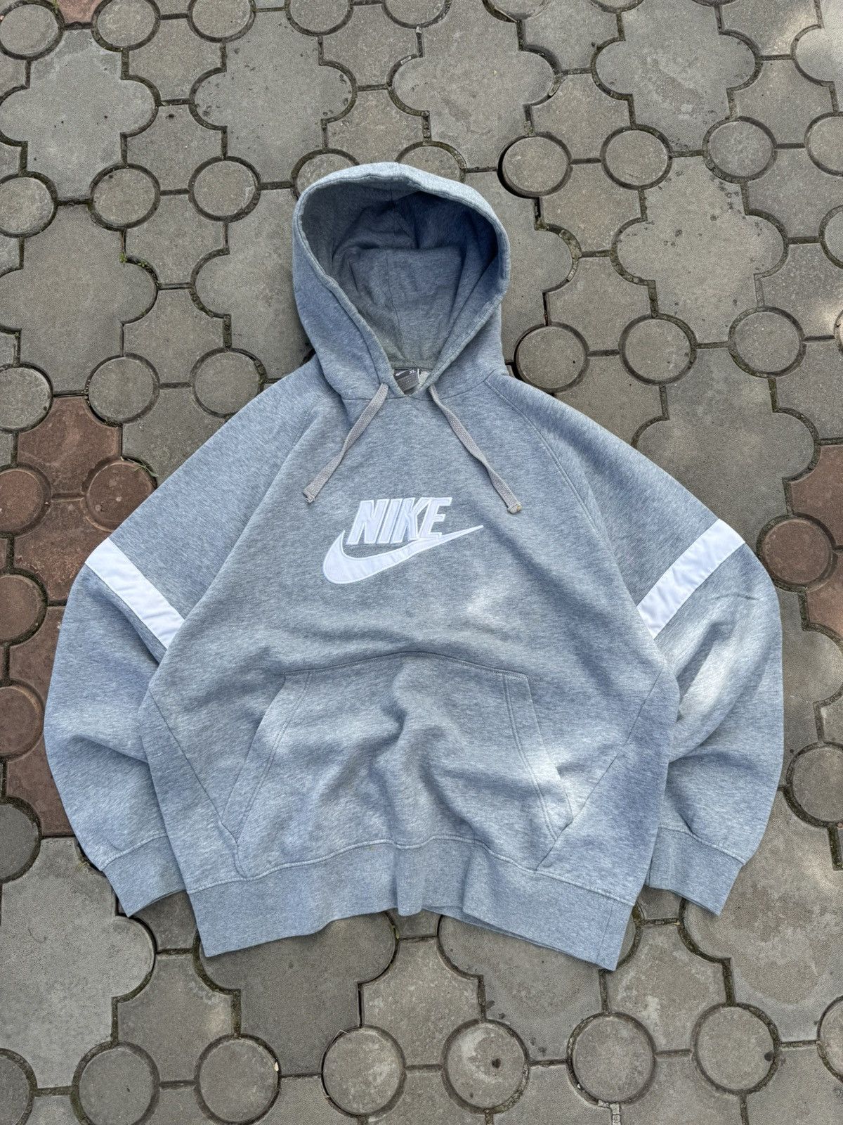 Nike Vintage Nike Center Swoosh Baggy Hoodie Y2K Size US XL / EU 56 / 4 - 1 Thumbnail