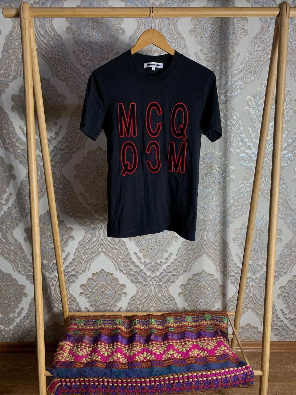 Alexander McQueen × Vintage ALEXANDER MCQUEEN T-SHIRT BIG LOGO ITALIAN DESIGNER LUXURY Size US XS / EU 42 / 0 - 1 Thumbnail