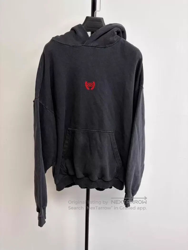 Balenciaga Balenciaga Logo Emblem Hooded Long Sleeve Sweatshirt Size US M / EU 48-50 / 2 - 1 Thumbnail