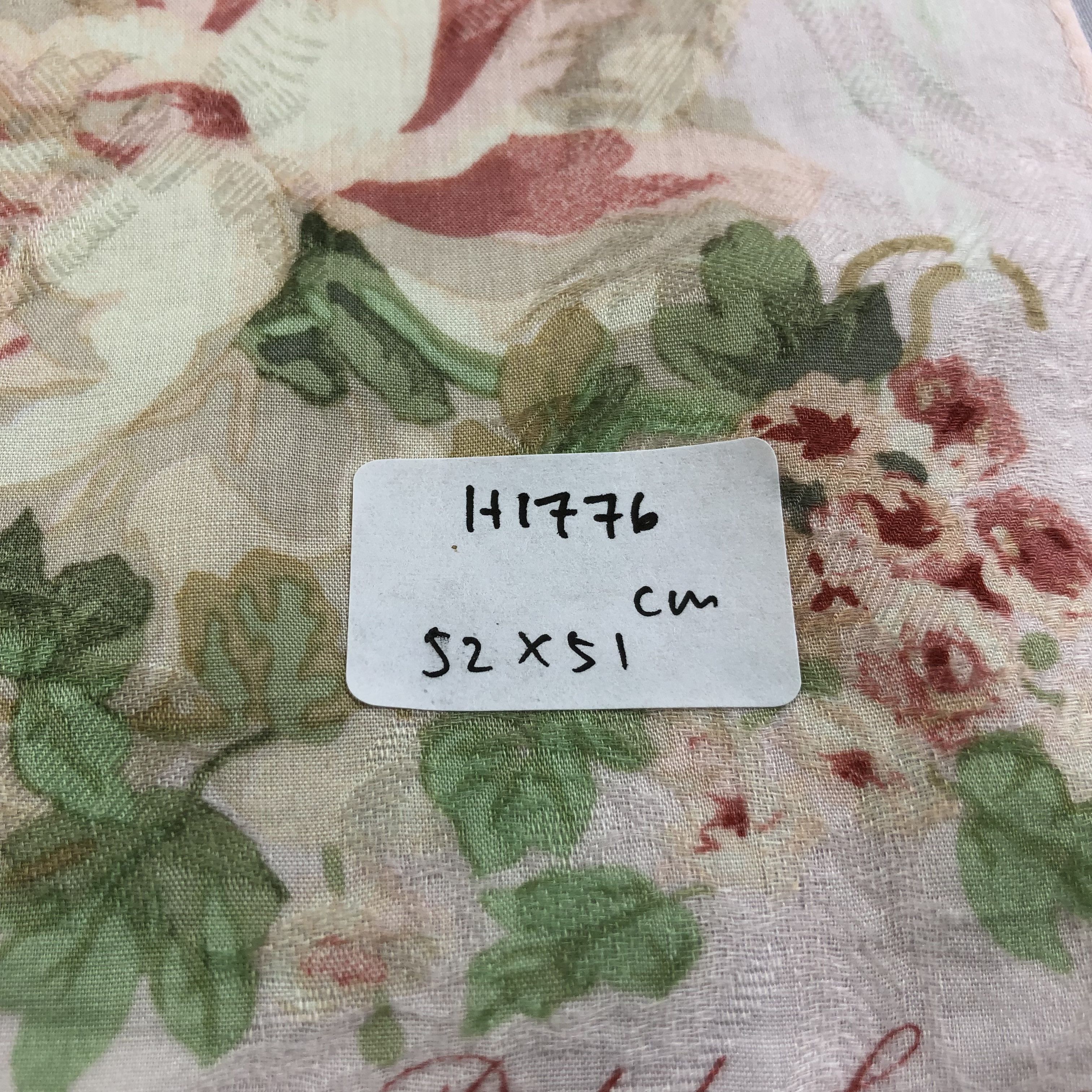Ralph Lauren Ralph Lauren Floral Handkerchief Neckerchief Bandana H1776 Size ONE SIZE - 5 Thumbnail