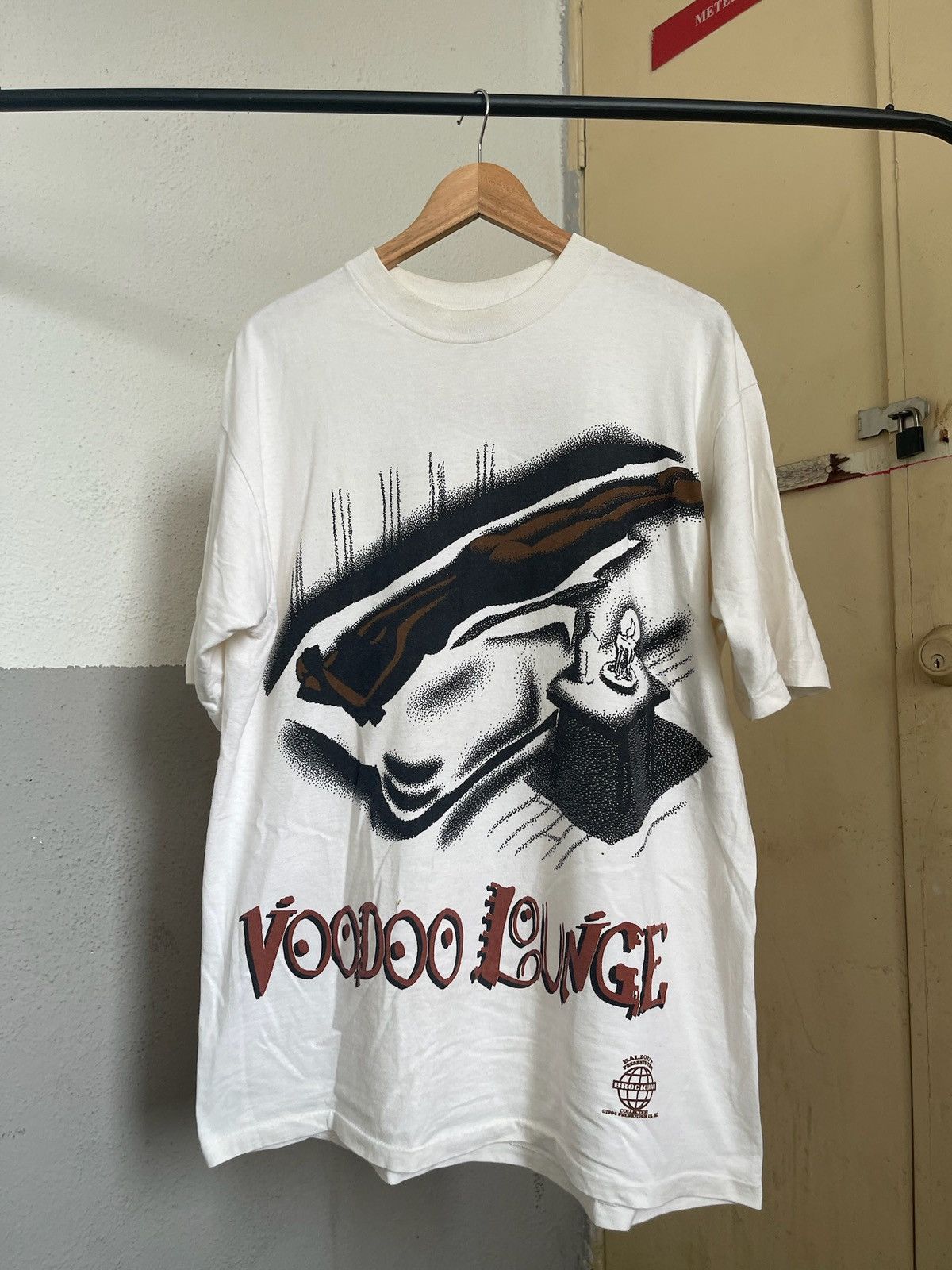 Band Tees × Vintage Vintage 1994 Rolling Stones Voodoo Lounge Balzout Tshirt Size US XL / EU 56 / 4 - 2 Thumbnail