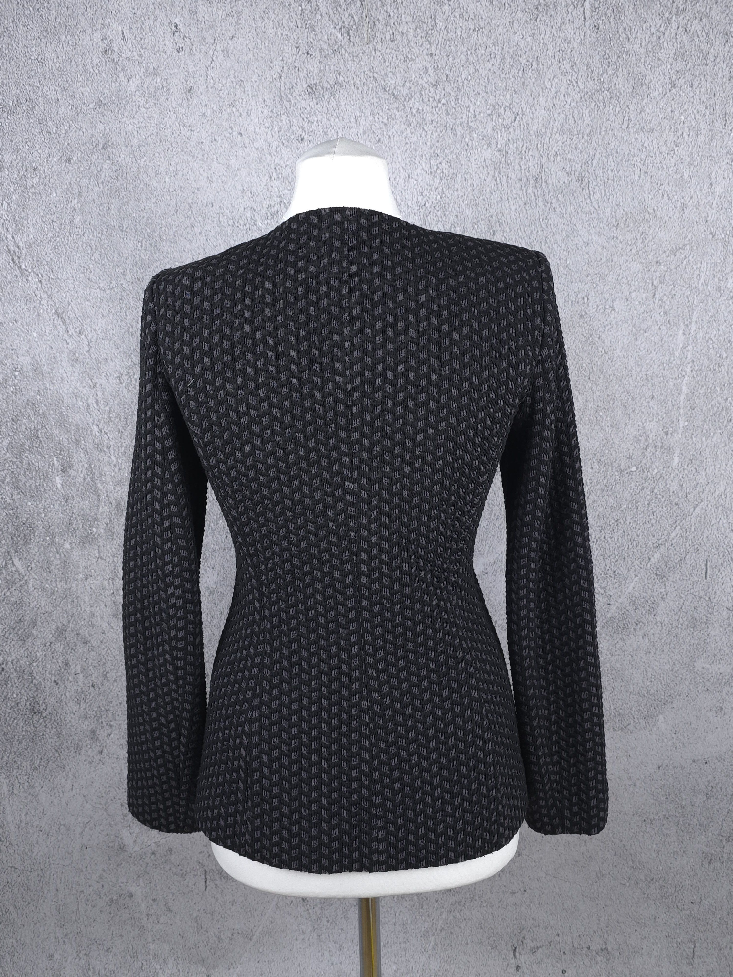 Armani Collezioni Giorgio Armani Collezioni Vintage assymetrical blazer Size M / US 6-8 / IT 42-44 - 4 Thumbnail
