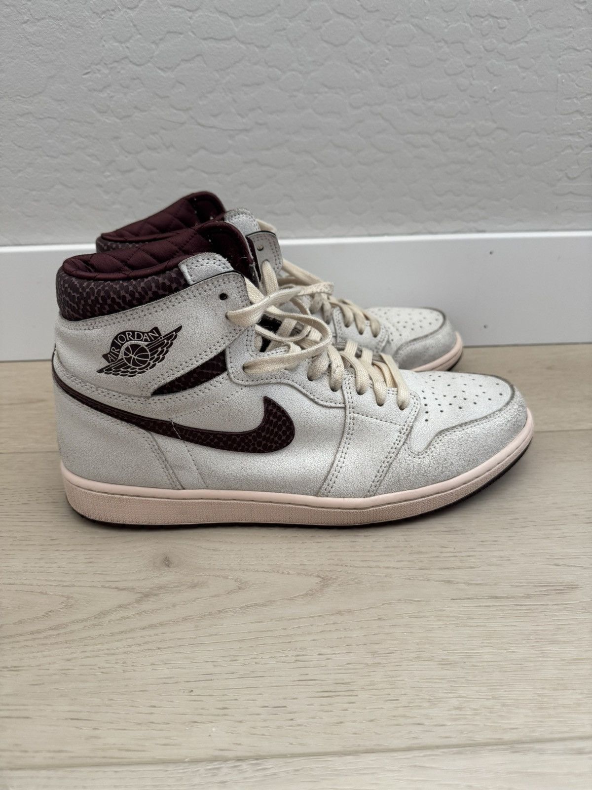 A Ma Maniere × Jordan Brand Jordan 1 A Ma Maniere (size 12) Size US 12 / EU 45 - 1 Thumbnail