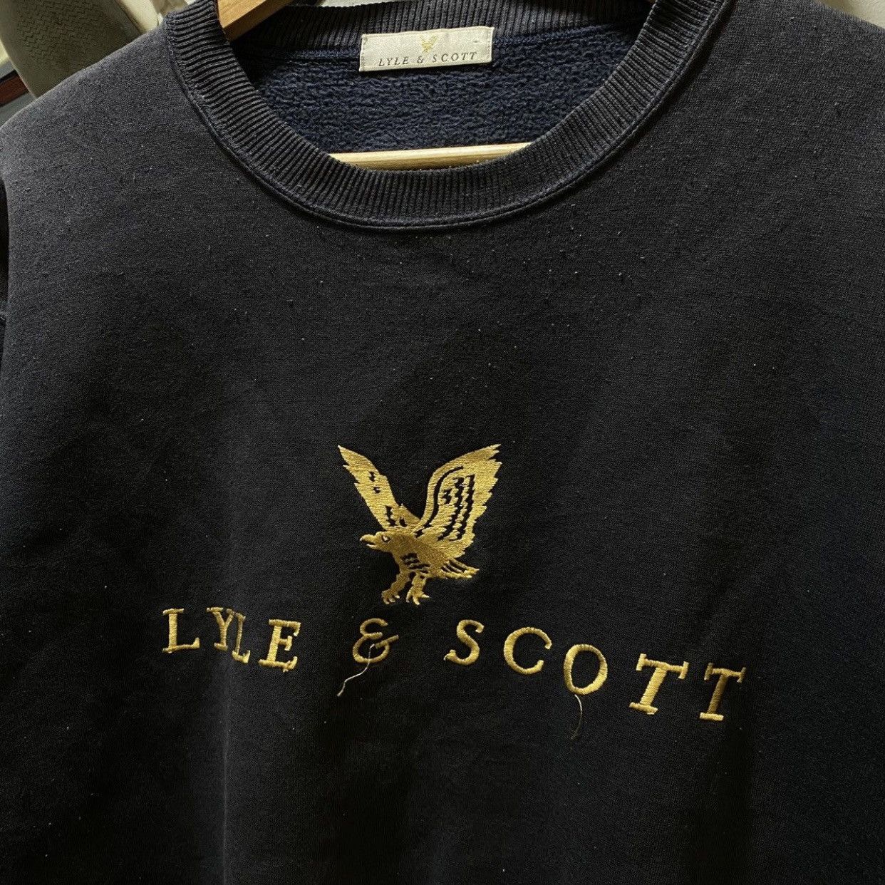 Lyle & Scott Lyle & Scott vintage navy blue sweatshirt size L Size US L / EU 52-54 / 3 - 3 Thumbnail
