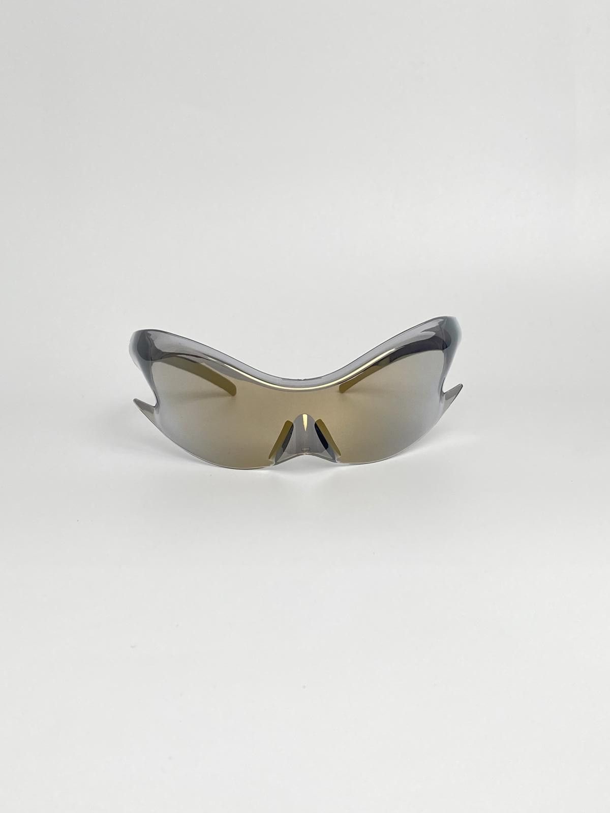 Japanese Brand Y2k Vtg Avant Garde Futuristic Sliver Sunglasses Unisex OS Size ONE SIZE - 6 Thumbnail