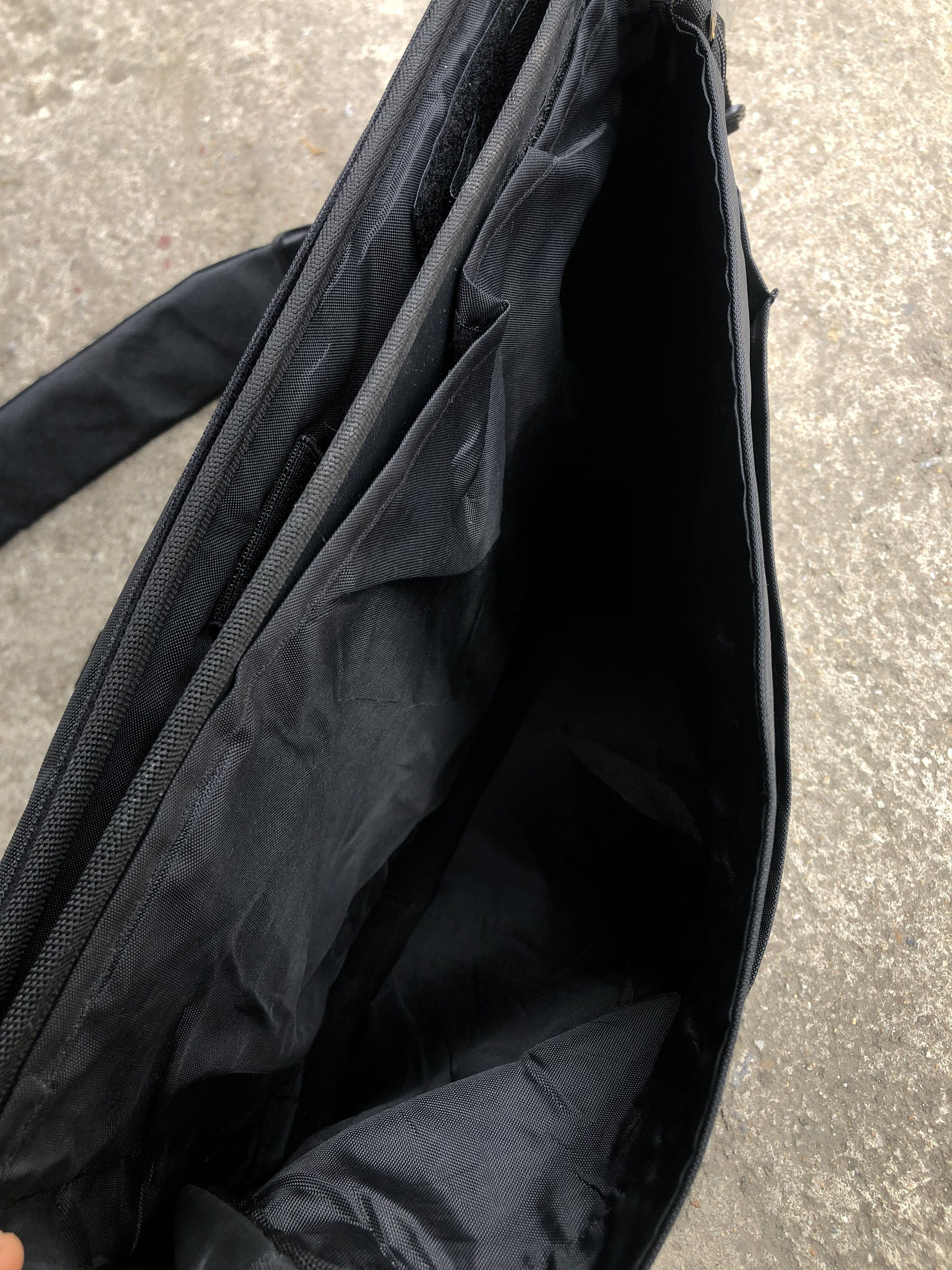 Apple Vtg Apple Style Messenger Laptop💻 Bag 💼 Size ONE SIZE - 7 Thumbnail