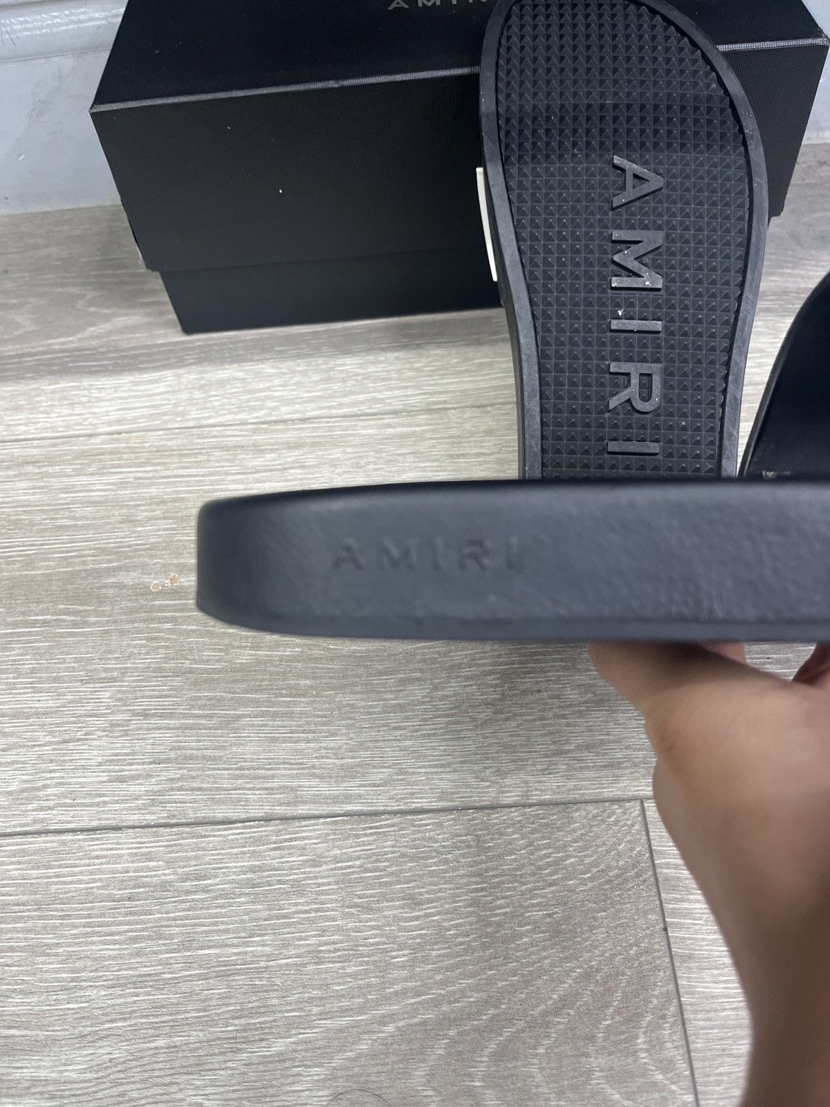 Amiri Amiri Logo Pool Slides Size US 6 / EU 39 - 5 Thumbnail
