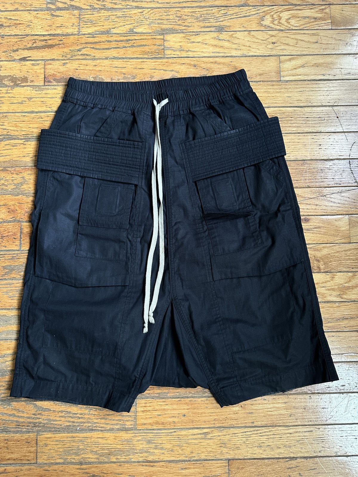 Rick Owens × Rick Owens Drkshdw Creatch Drop Crop Shorts Size US 28 / EU 44 - 1 Thumbnail