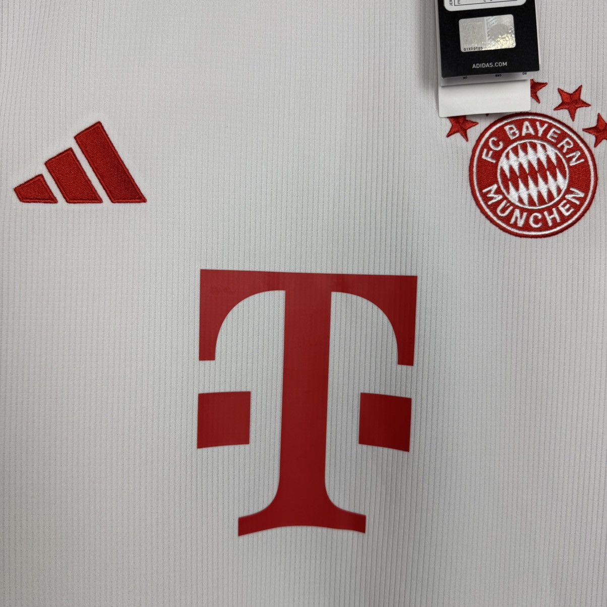 Adidas Bayern Munich 2023 Home Football Shirt Soccer Jersey Kane Size US L / EU 52-54 / 3 - 9 Thumbnail