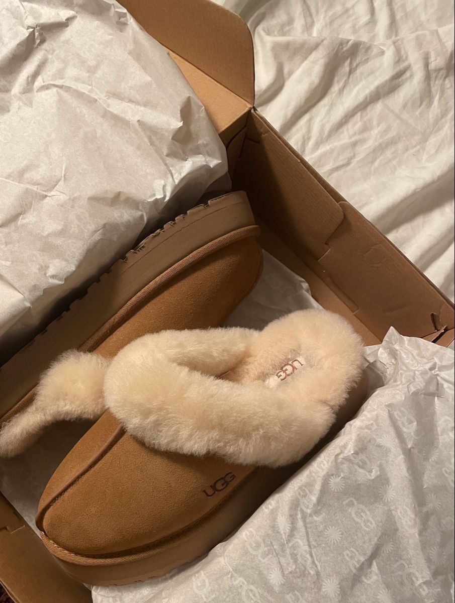 Ugg Uggs slippers Size US 8.5 / IT 38.5 - 1 Thumbnail