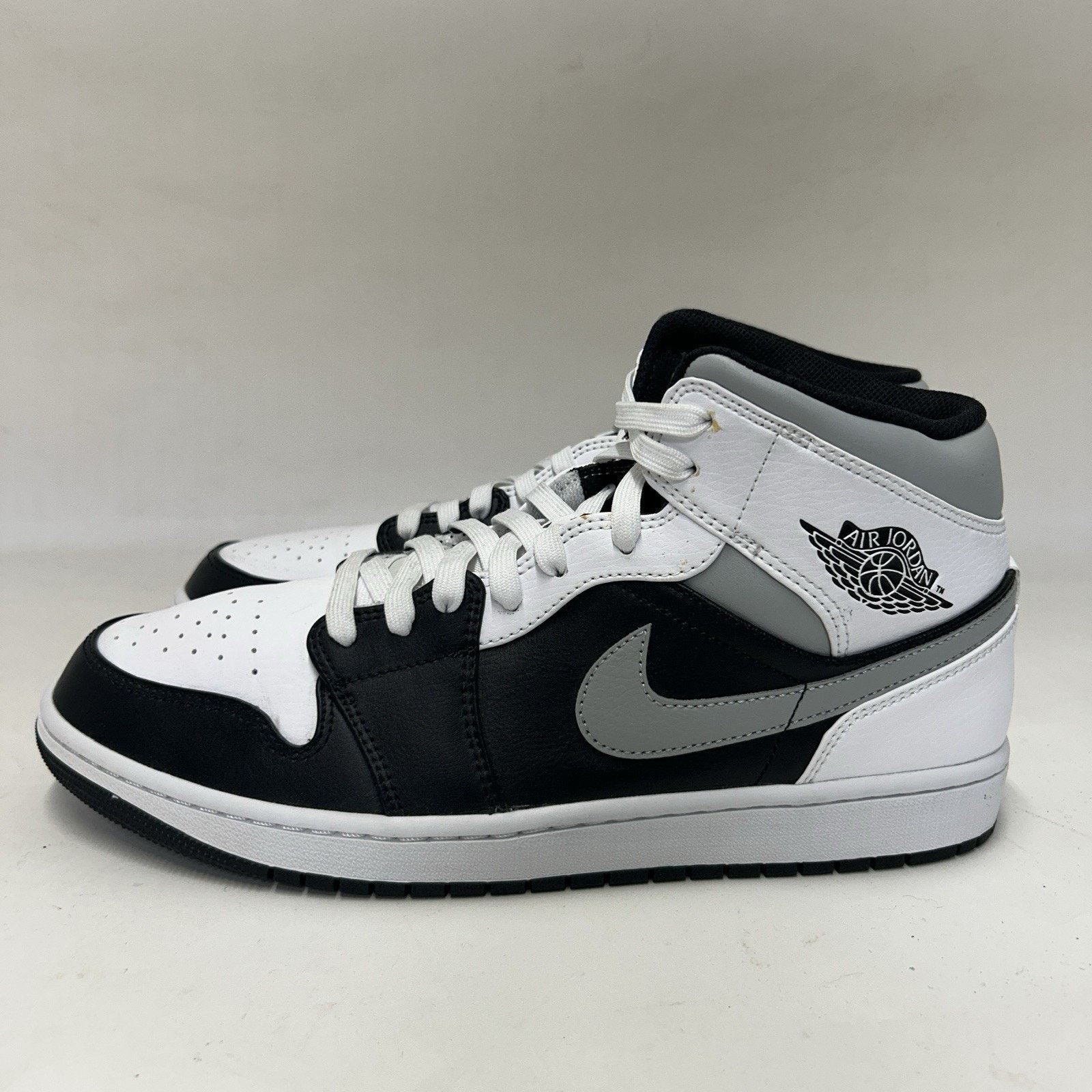 Nike Nike Air Jordan 1 Mid “White Shadow/Black Grey White" Size US 11.5 / EU 44-45 - 6 Thumbnail