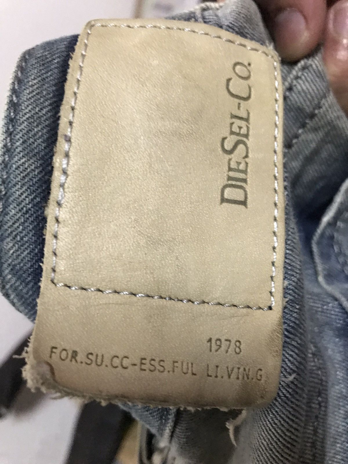 Diesel Diesel Thavar Slim Skinny Denim Jeans Size US 33 - 14 Thumbnail