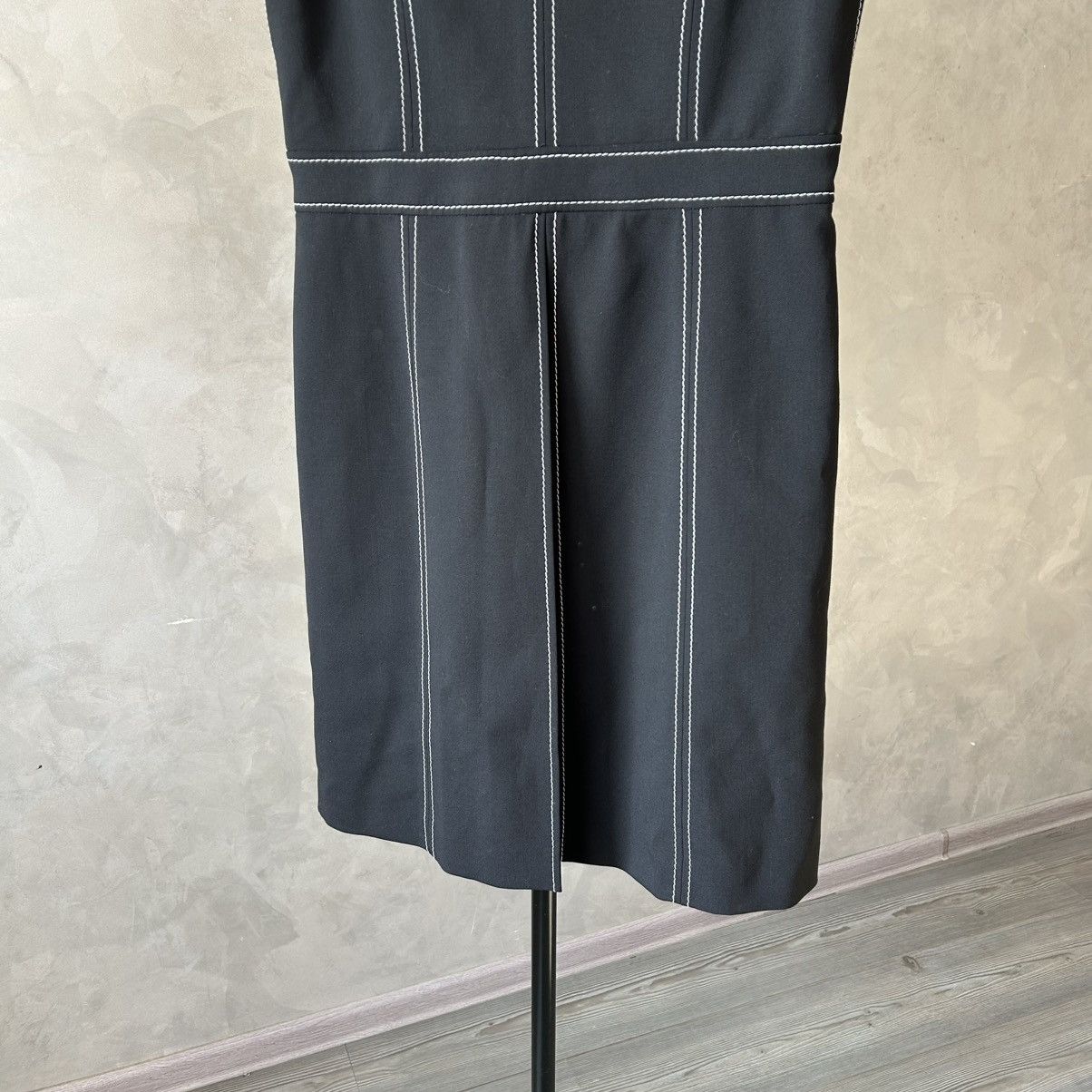 Boutique Moschino Moschino Boutique Contrast Stitch Tailored Dress Size XL / US 12-14 / IT 48-50 - 3 Thumbnail