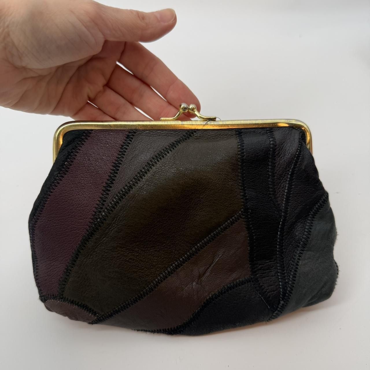 The Unbranded Brand Vintage Genuine Leather Patchwork Purse Kiss Lock Coin Pouch Size ONE SIZE - 2 Thumbnail