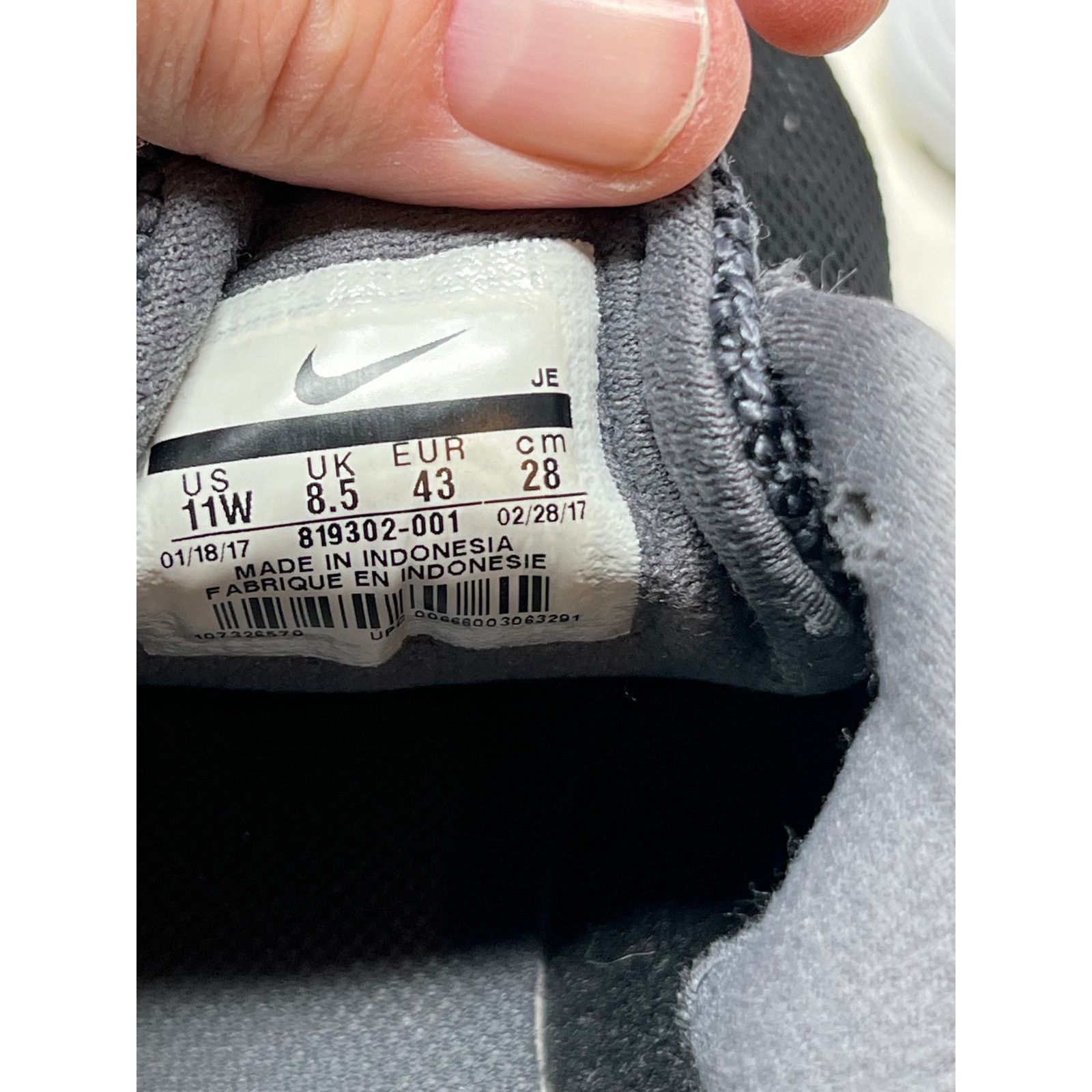 Nike Nike Revolution 3 Womans Sneakers Size 11 Size US 11 / IT 41 - 7 Thumbnail