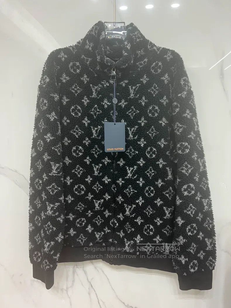 Louis Vuitton Louis Vuitton Black and white full print teddy jacket Size US M / EU 48-50 / 2 - 1 Thumbnail