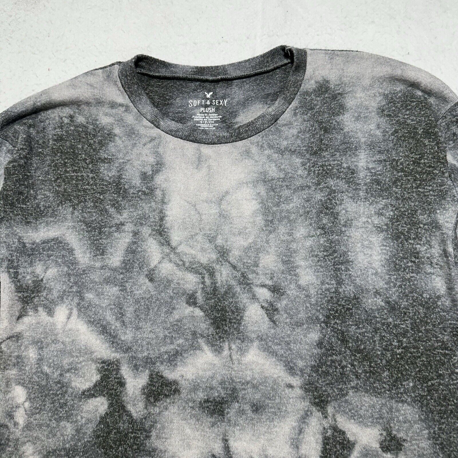 American Eagle Outfitters American Eagle Soft & Sexy Plush Small Sweatshirt Soft Gray Size S / US 4 / IT 40 - 2 Thumbnail