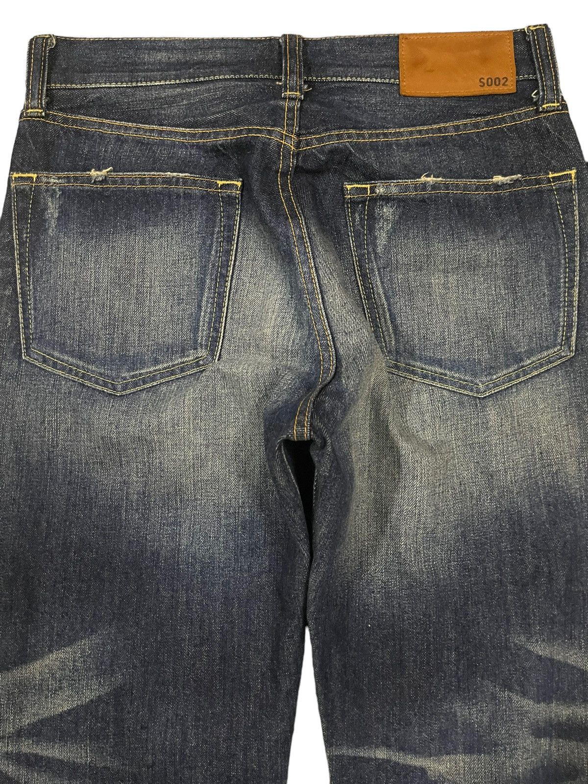 Jun Takahashi Vintage Japanese Uniqlo Blue Wash Distress Loose Jeans Size US 30 / EU 46 - 4 Thumbnail