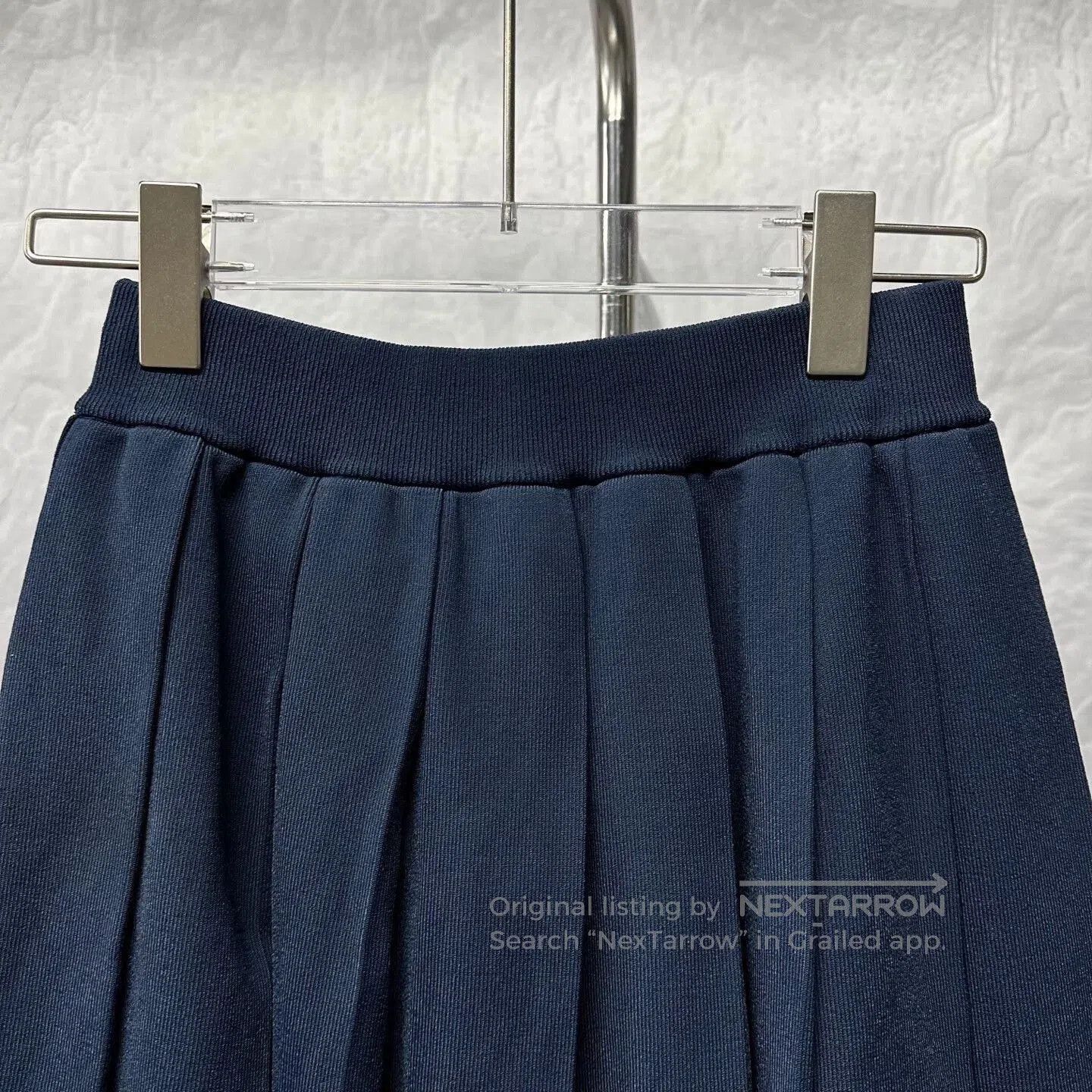Gucci Gucci Logo Striped Edge Pleated Skirt. Size 22" - 2 Thumbnail