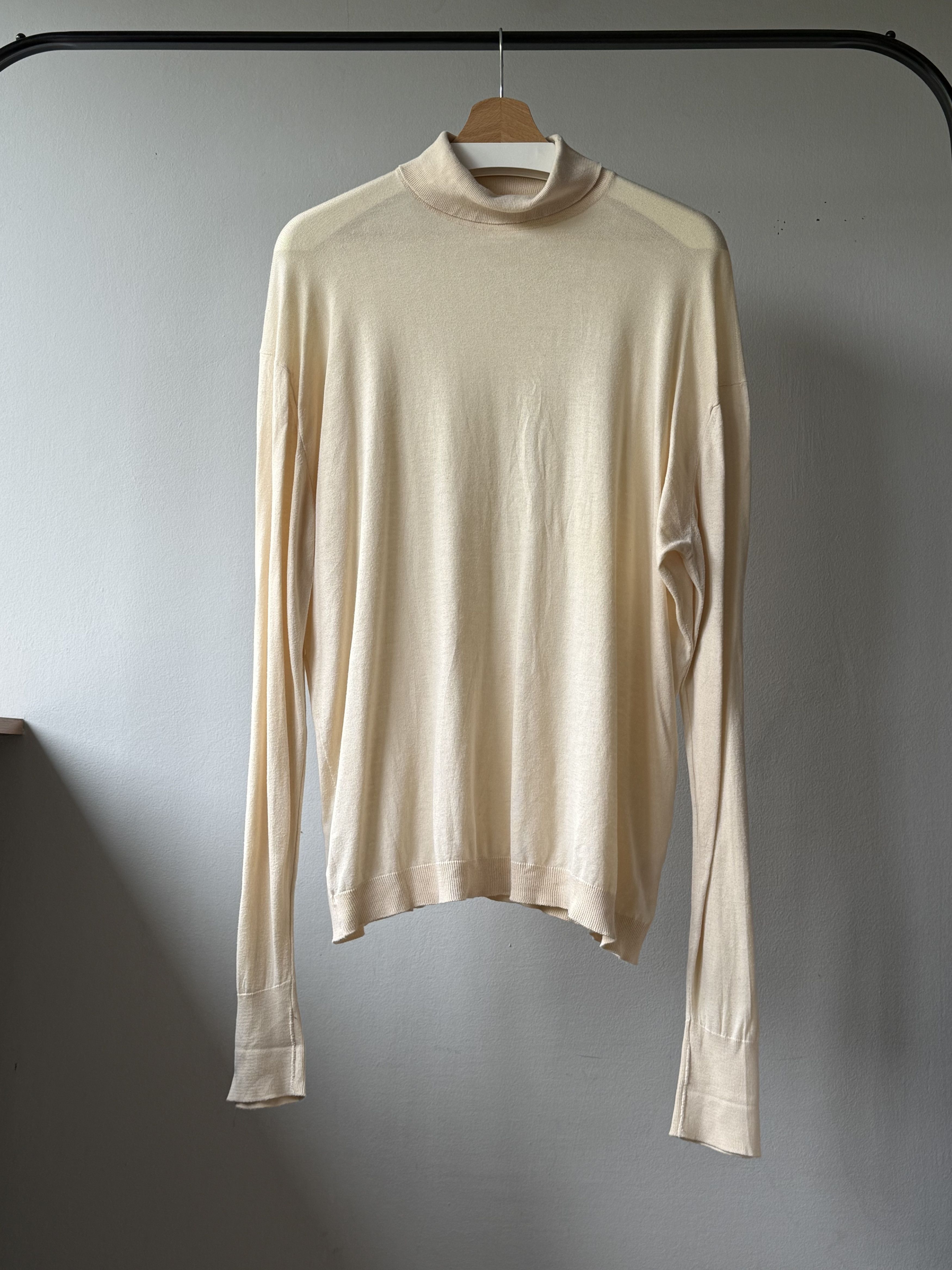 John Smedley John Smedley Beige Sea Island Cotton Roll Turtlneck Pullover Size US XL / EU 56 / 4 - 1 Thumbnail