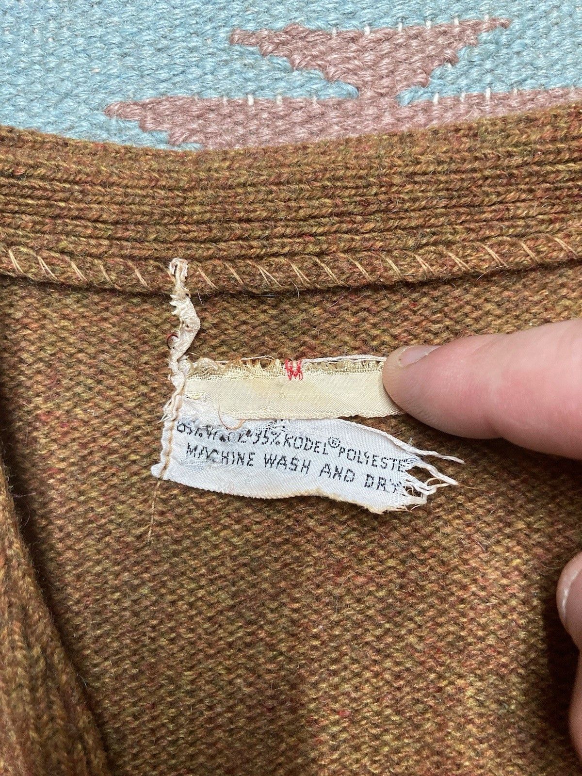 Vintage 50s cardigan sweater wool blend distres grunge Kurt Cobain M Size US M / EU 48-50 / 2 - 10 Thumbnail