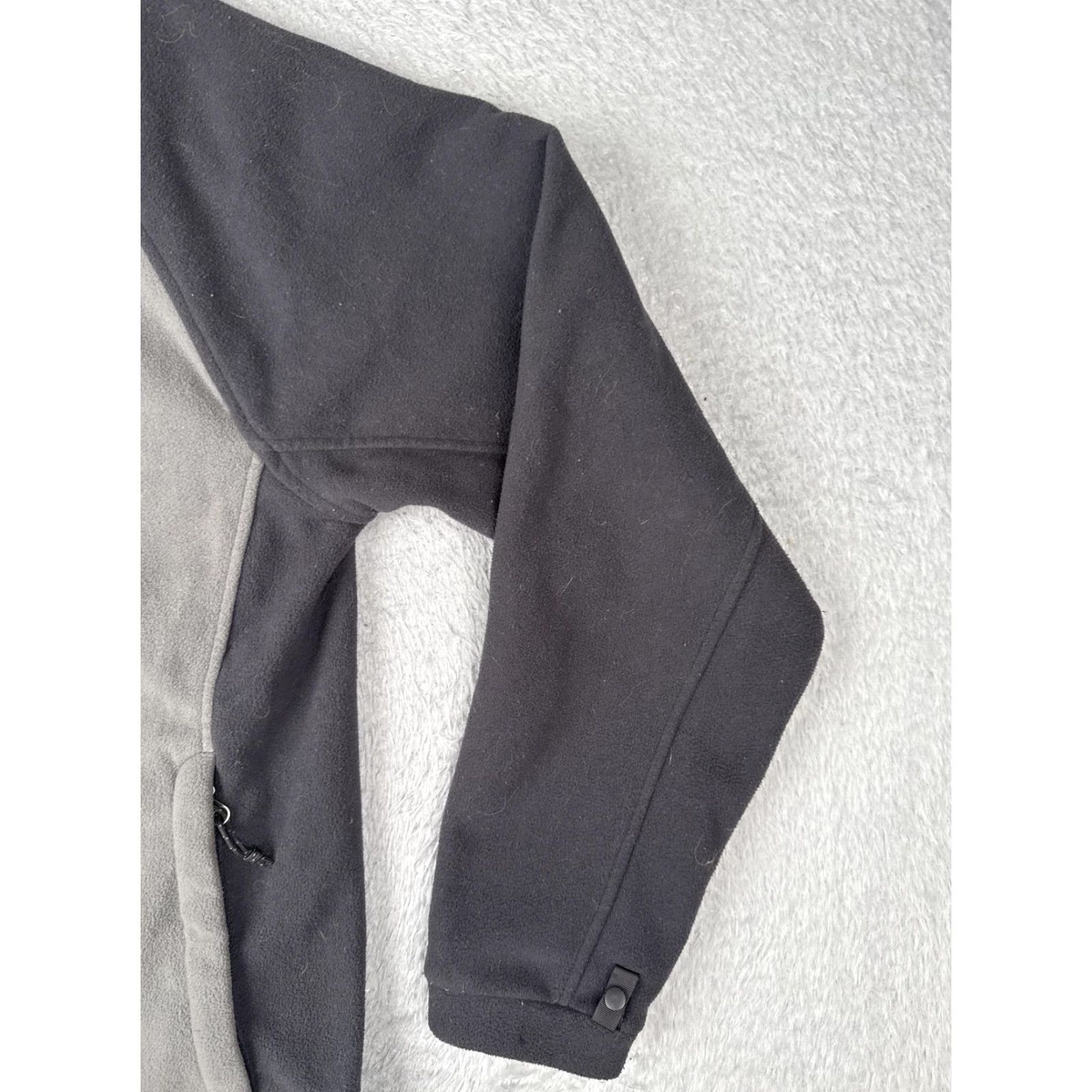 The North Face The North Face Jacket Mens Medium Gray Black Fleece Full Zip Embroidered Logo Size US M / EU 48-50 / 2 - 6 Thumbnail