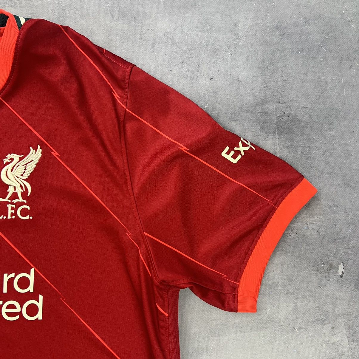 Nike Rare! Salah 11 Nike Liverpool Soccer Jersey Shirt Size US XL / EU 56 / 4 - 6 Thumbnail