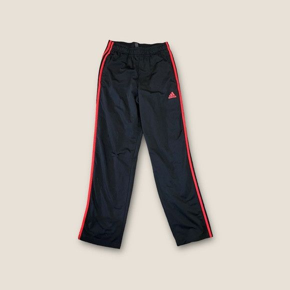 Essentials Warm-Up 3-Stripes Track Pants