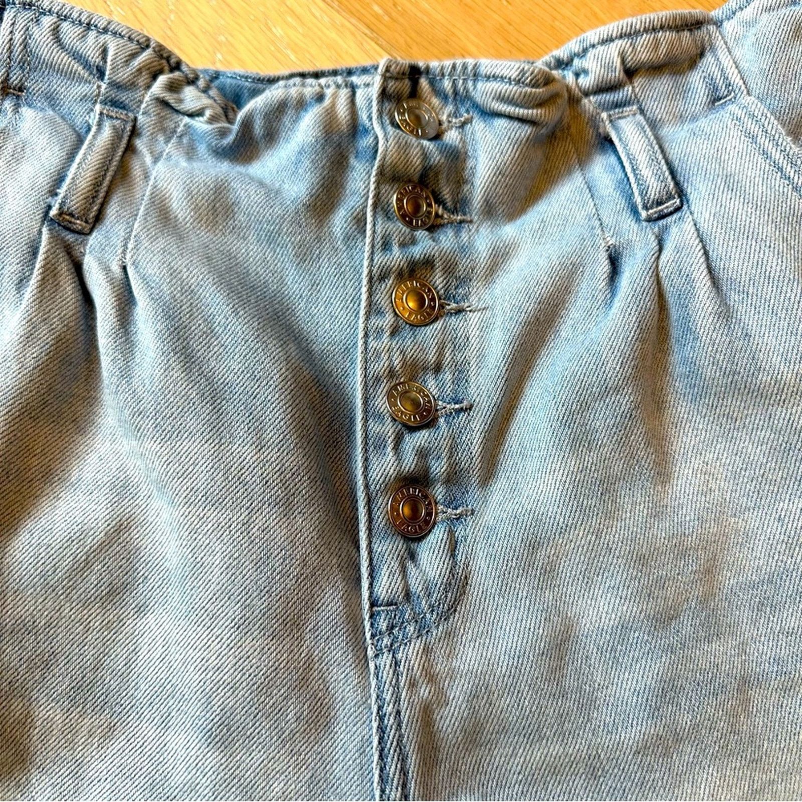American Eagle Outfitters American Eagle Paper bag Mom Denim Shorts Size 12 Size 34" / US 12 / IT 48 - 4 Thumbnail