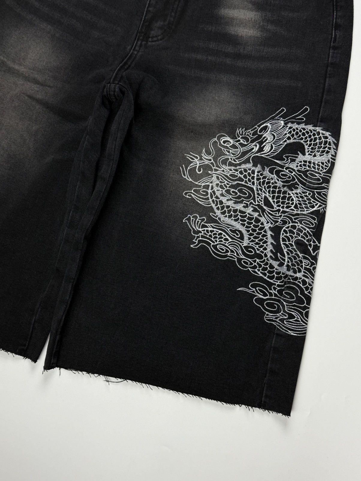 Designer × Vintage Baggy Jorts wide leg dragons skate opium hip-hop Size US 33 - 3 Thumbnail