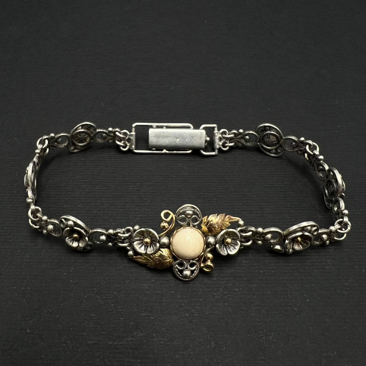 Sterling Silver Vintage Filigree Sterling Silver 925 Bracelet Cream Coral Size ONE SIZE - 4 Thumbnail
